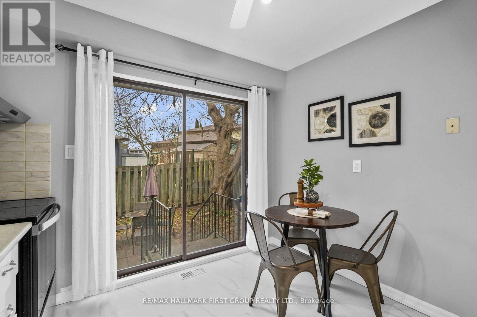 7 - 350 Camelot Court, Oshawa, Ontario  L1G 6P7 - Photo 7 - E12611094