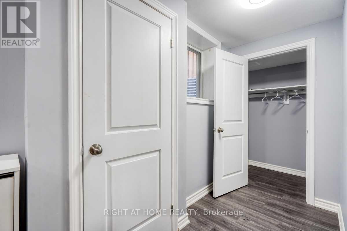 1053 Orenda Street, Pickering, Ontario  L1V 2P8 - Photo 11 - E12611186