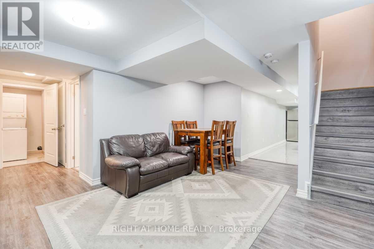 1053 Orenda Street, Pickering, Ontario  L1V 2P8 - Photo 3 - E12611186