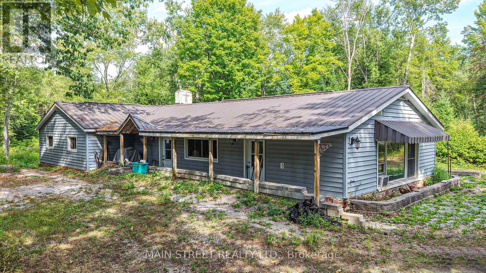 6583 Pioneer Village Lane, Ramara, Ontario  L0K 1W0 - Photo 2 - S12361149