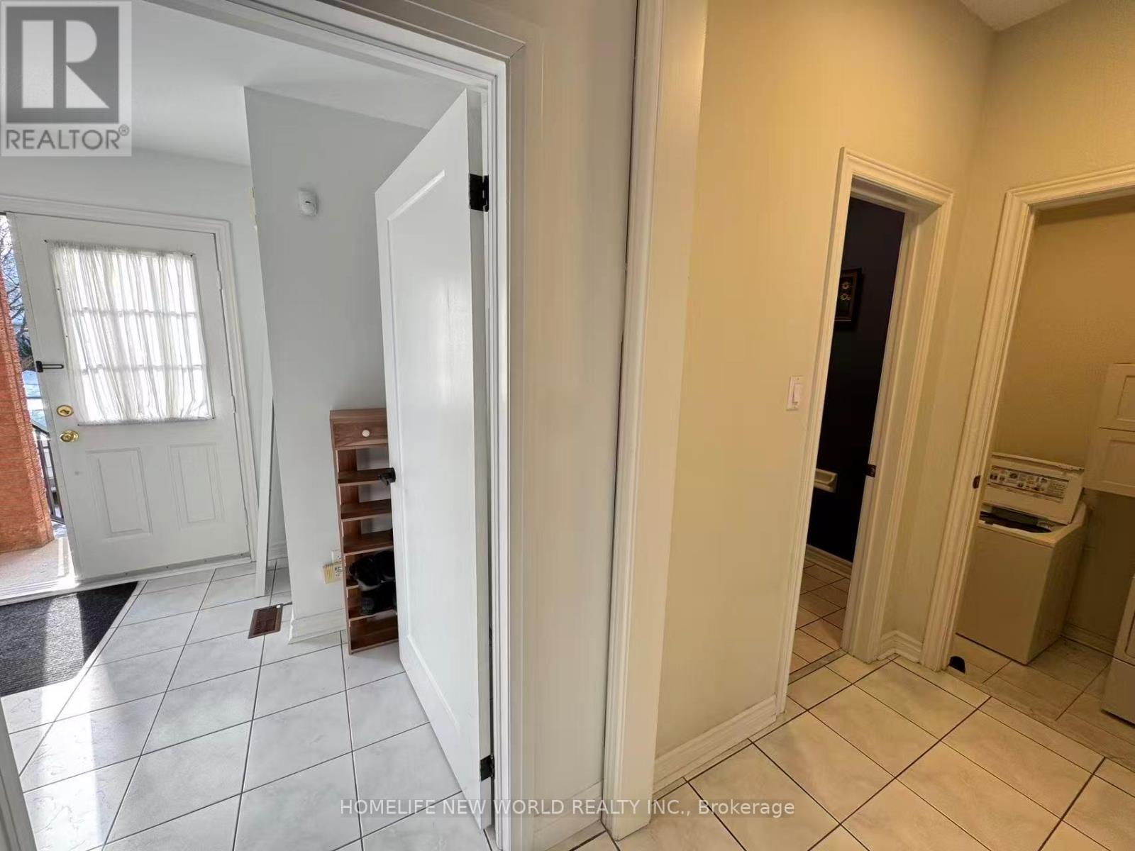Main - 42 Cedarhurst Drive, Richmond Hill, Ontario  L4S 1B5 - Photo 5 - N12611132