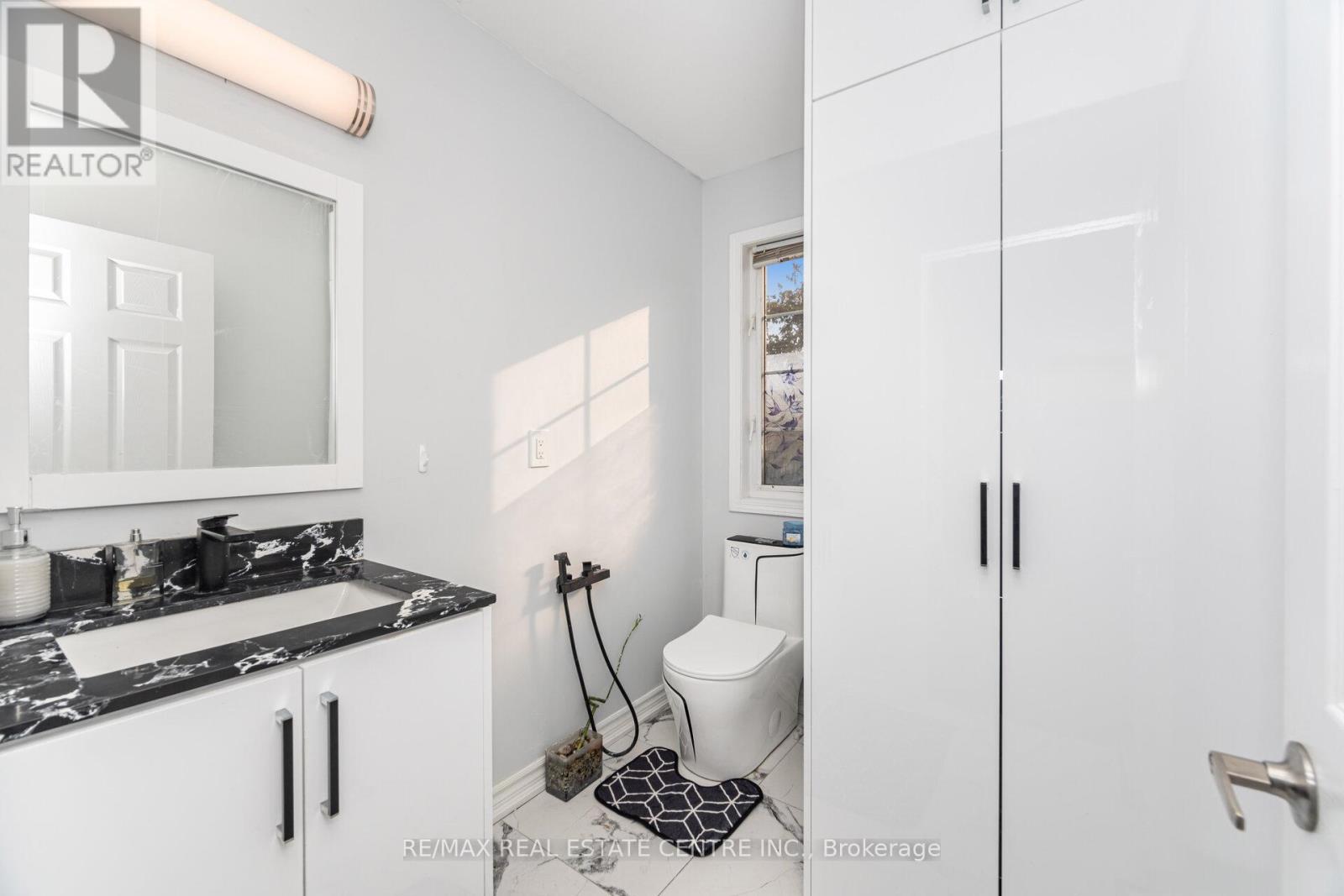 89 - 7155 Magistrate Terrace, Mississauga, Ontario  L5W 1Y8 - Photo 22 - W12395821