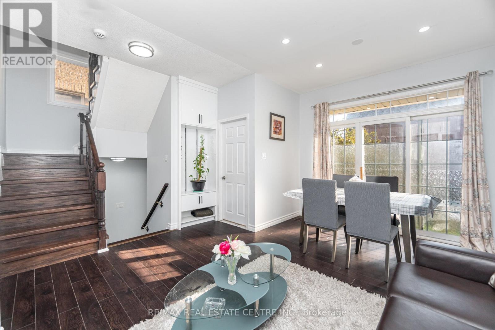 89 - 7155 Magistrate Terrace, Mississauga, Ontario  L5W 1Y8 - Photo 9 - W12395821