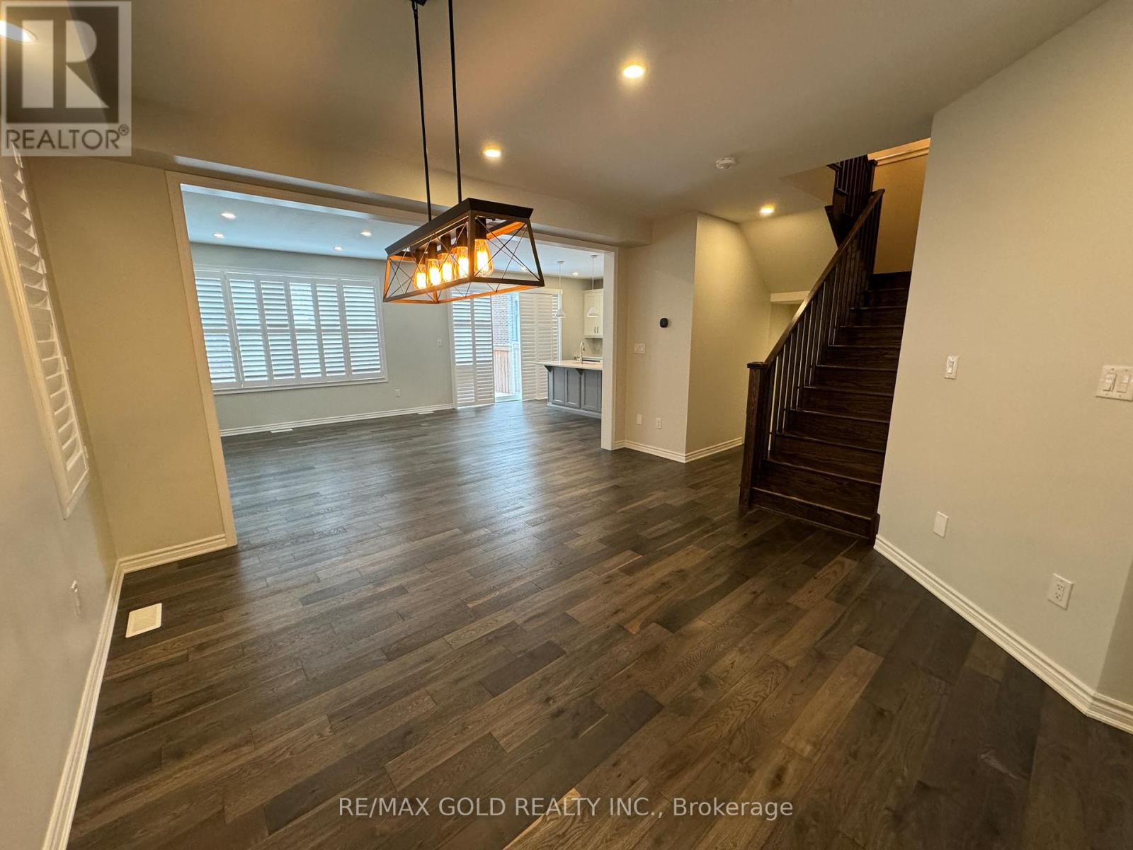 1459 Sycamore Garden, Milton, Ontario  L9E 1P7 - Photo 4 - W12611068