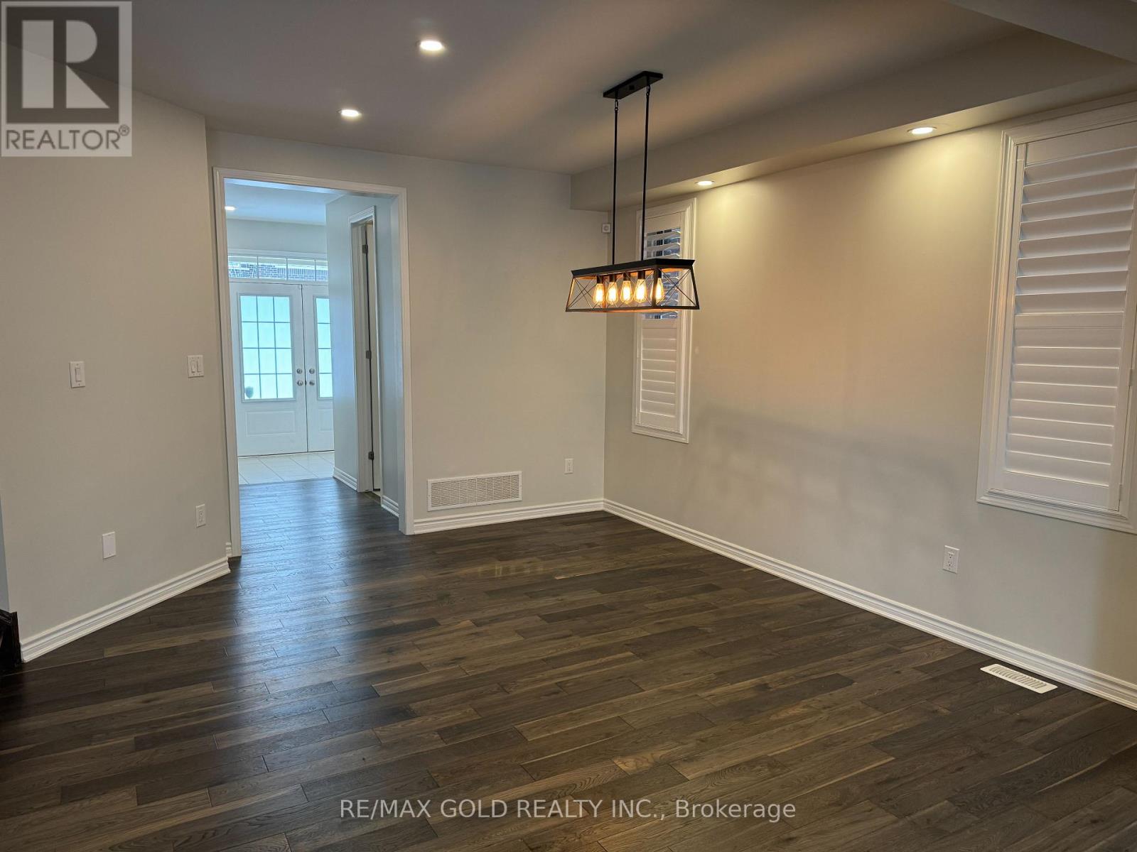 1459 Sycamore Garden, Milton, Ontario  L9E 1P7 - Photo 5 - W12611068