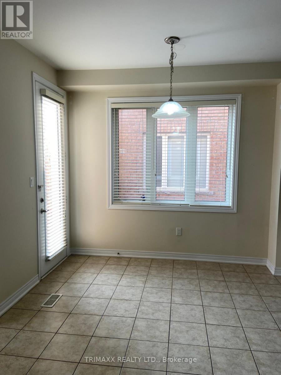 7 Vinewood Road, Caledon, Ontario  L7C 4A9 - Photo 13 - W12611070