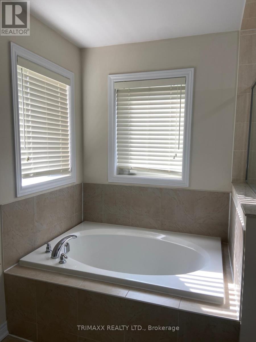 7 Vinewood Road, Caledon, Ontario  L7C 4A9 - Photo 25 - W12611070