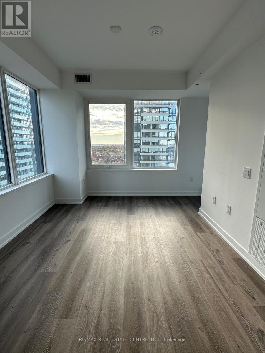 1308 - 395 Square One Drive, Mississauga, Ontario L5B 0P6 - Photo 16 - W12611090