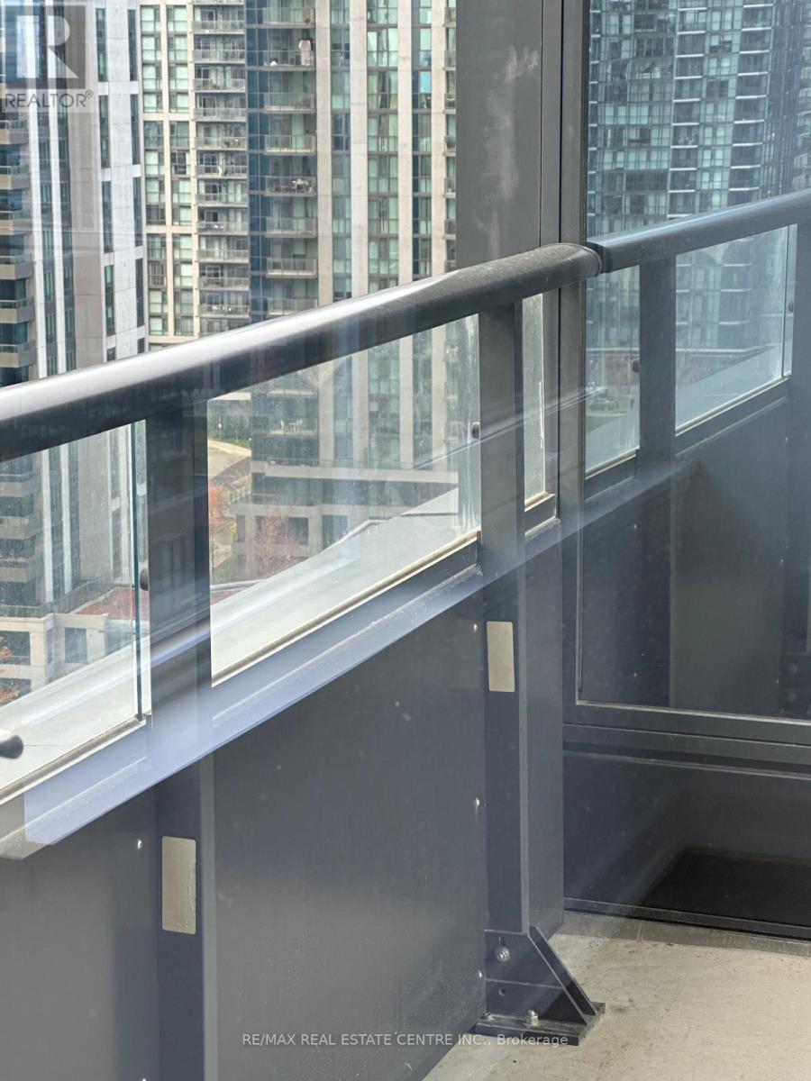 1308 - 395 Square One Drive, Mississauga, Ontario L5B 0P6 - Photo 19 - W12611090