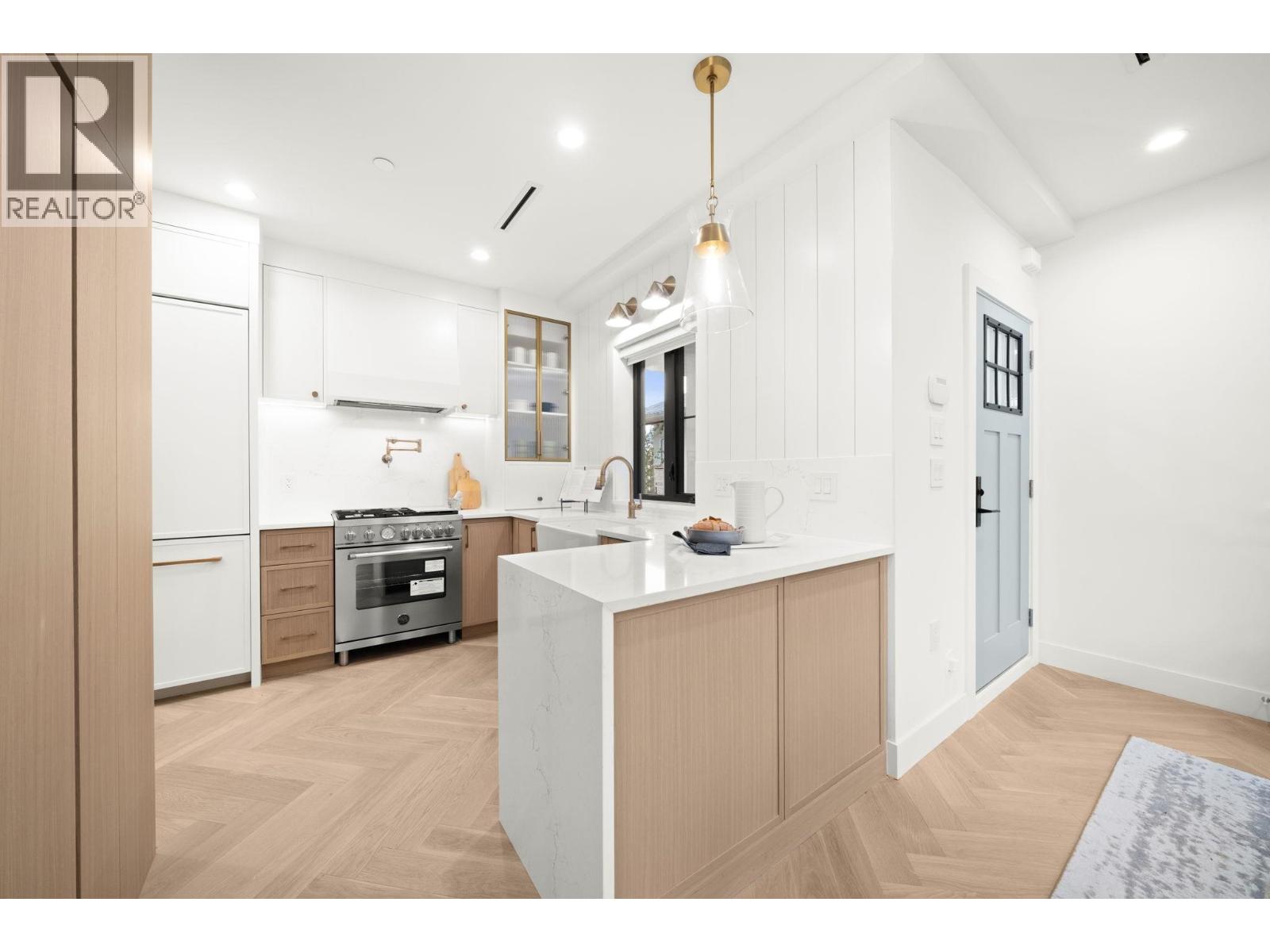 2 2791 W 21st Avenue, Vancouver, British Columbia  V6L 1K4 - Photo 11 - R3072744