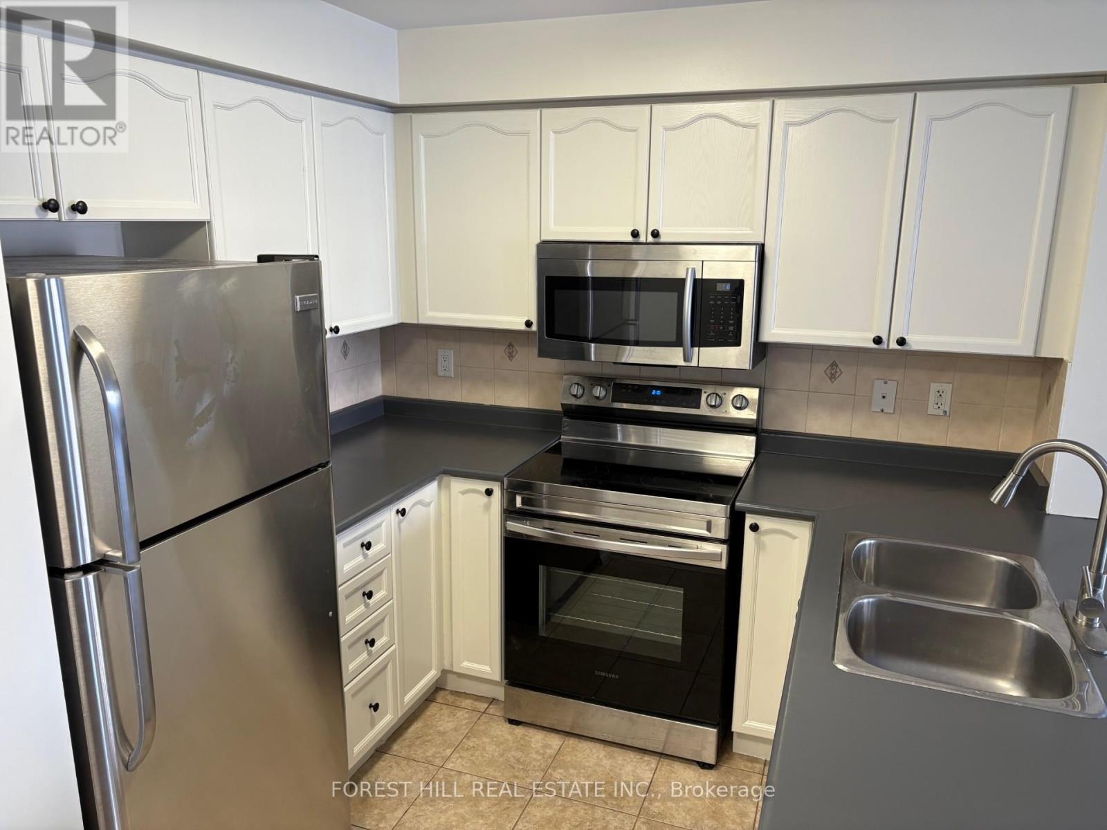 20 - 5050 Intrepid Drive, Mississauga, Ontario  L5M 0E5 - Photo 8 - W12611116