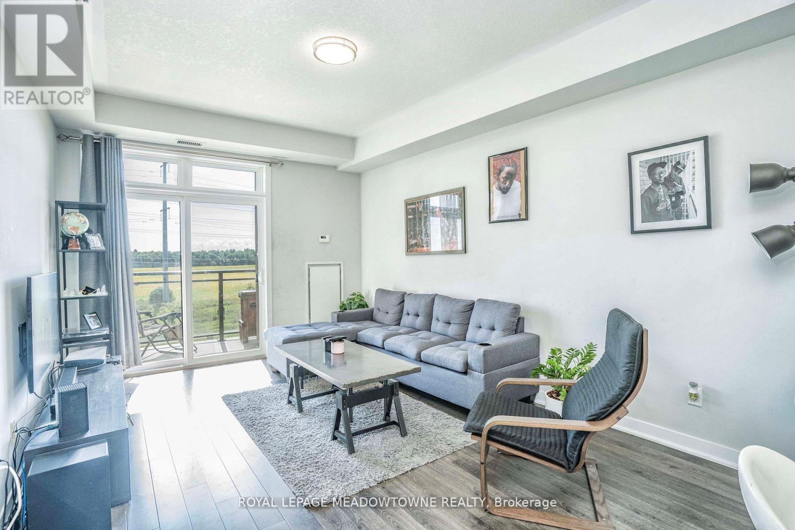 323 - 5317 Upper Middle Road, Burlington, Ontario  L7L 0G8 - Photo 2 - W12611134