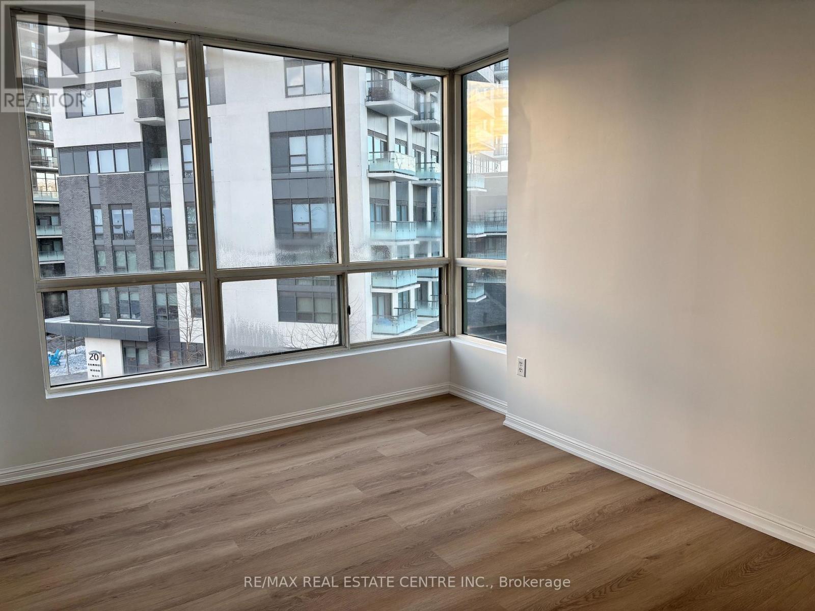 503 - 101 Subway Crescent, Toronto, Ontario  M9B 6K4 - Photo 23 - W12611140