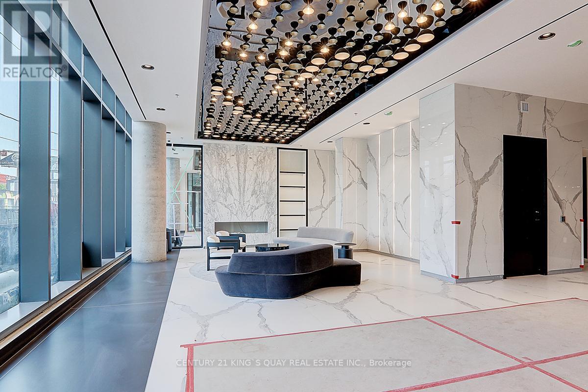 2008 - 10 Graphophone Grove, Toronto, Ontario  M6H 0E5 - Photo 2 - W12611164