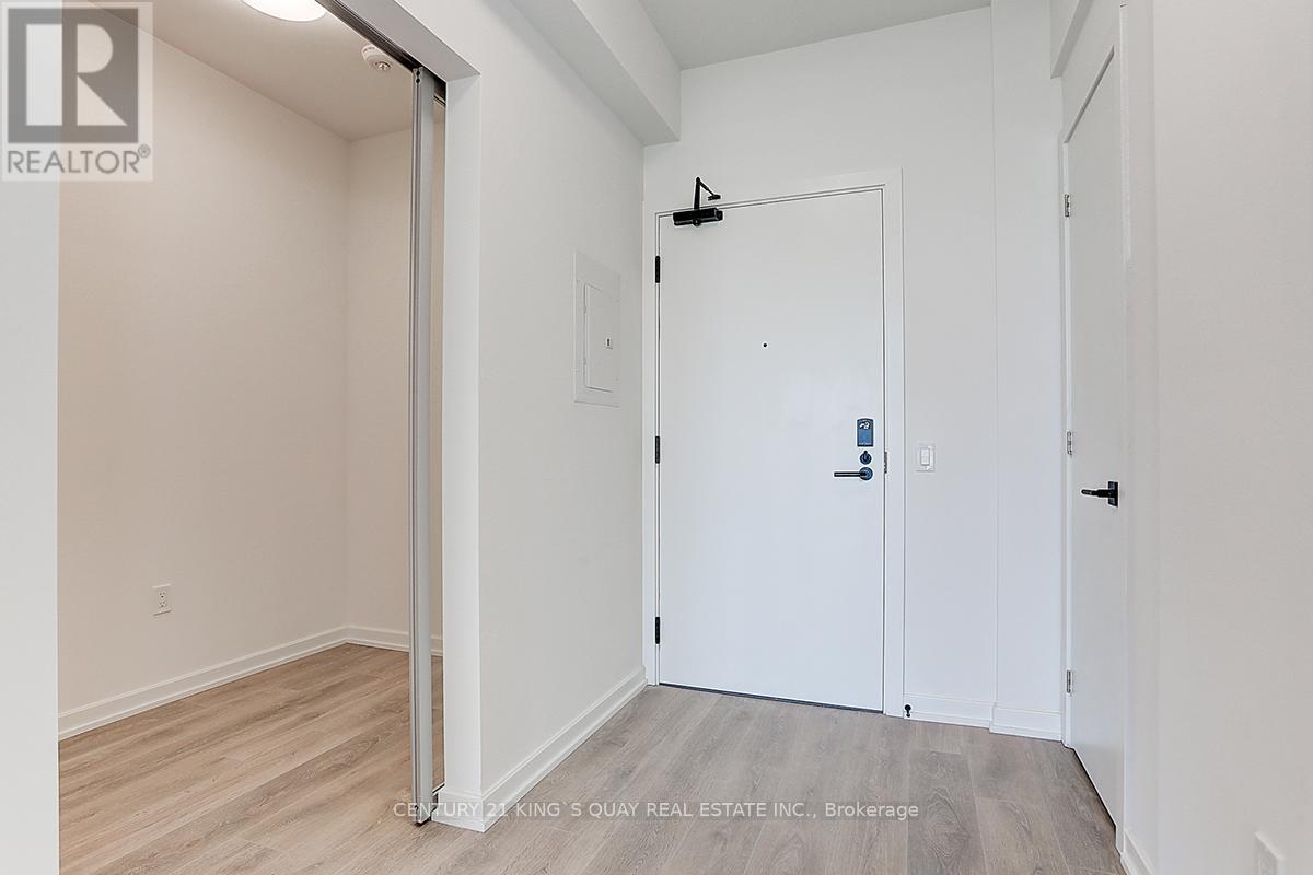 2008 - 10 Graphophone Grove, Toronto, Ontario  M6H 0E5 - Photo 5 - W12611164