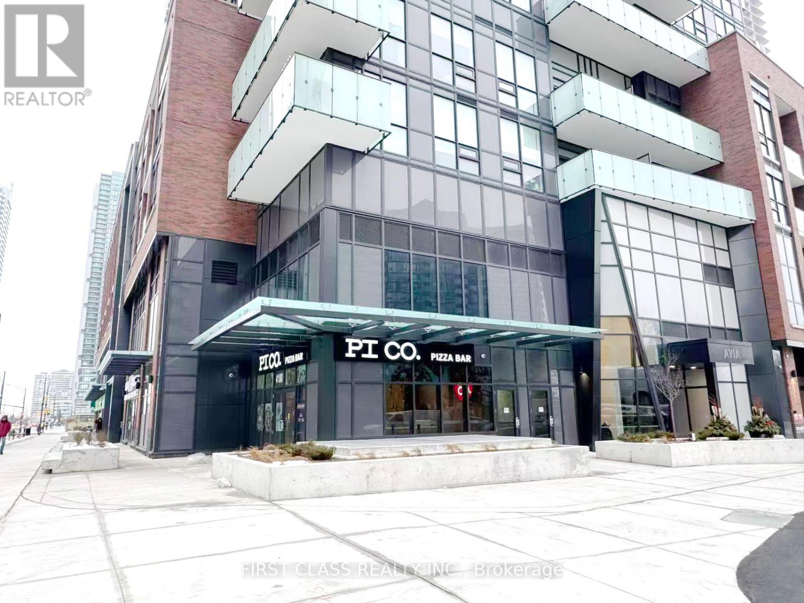 2510 - 430 Square One Drive, Mississauga, Ontario  L5B 0L6 - Photo 2 - W12611166