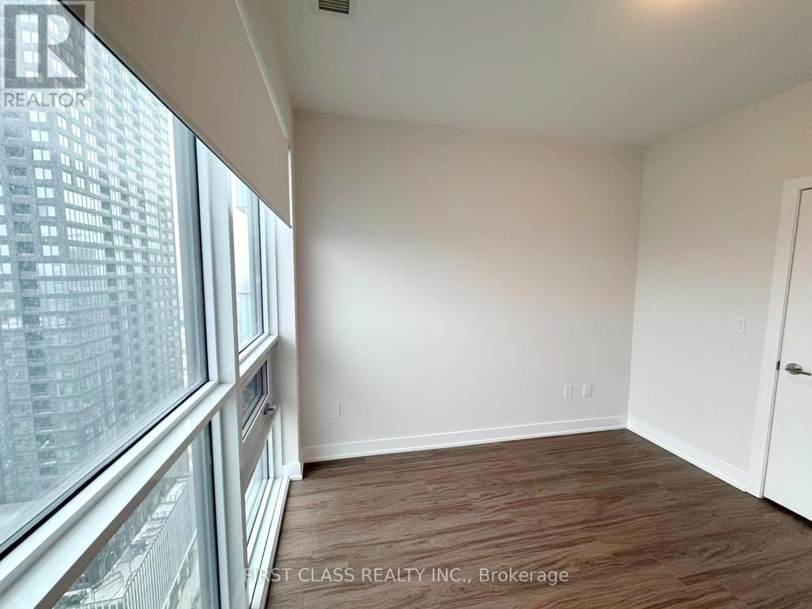 2510 - 430 Square One Drive, Mississauga, Ontario  L5B 0L6 - Photo 21 - W12611166