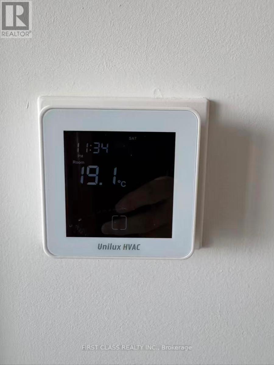 2510 - 430 Square One Drive, Mississauga, Ontario  L5B 0L6 - Photo 30 - W12611166