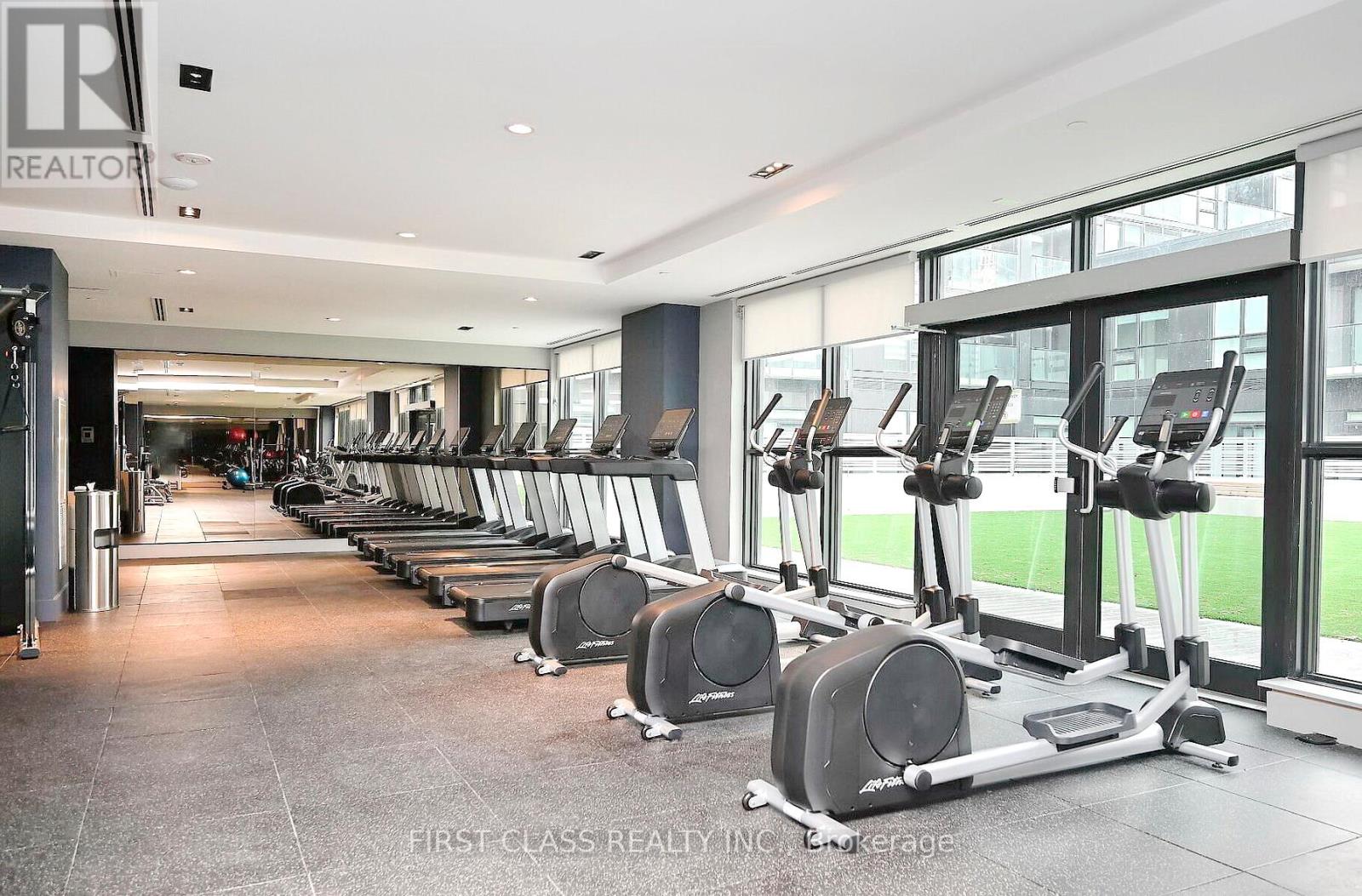 2510 - 430 Square One Drive, Mississauga, Ontario  L5B 0L6 - Photo 38 - W12611166