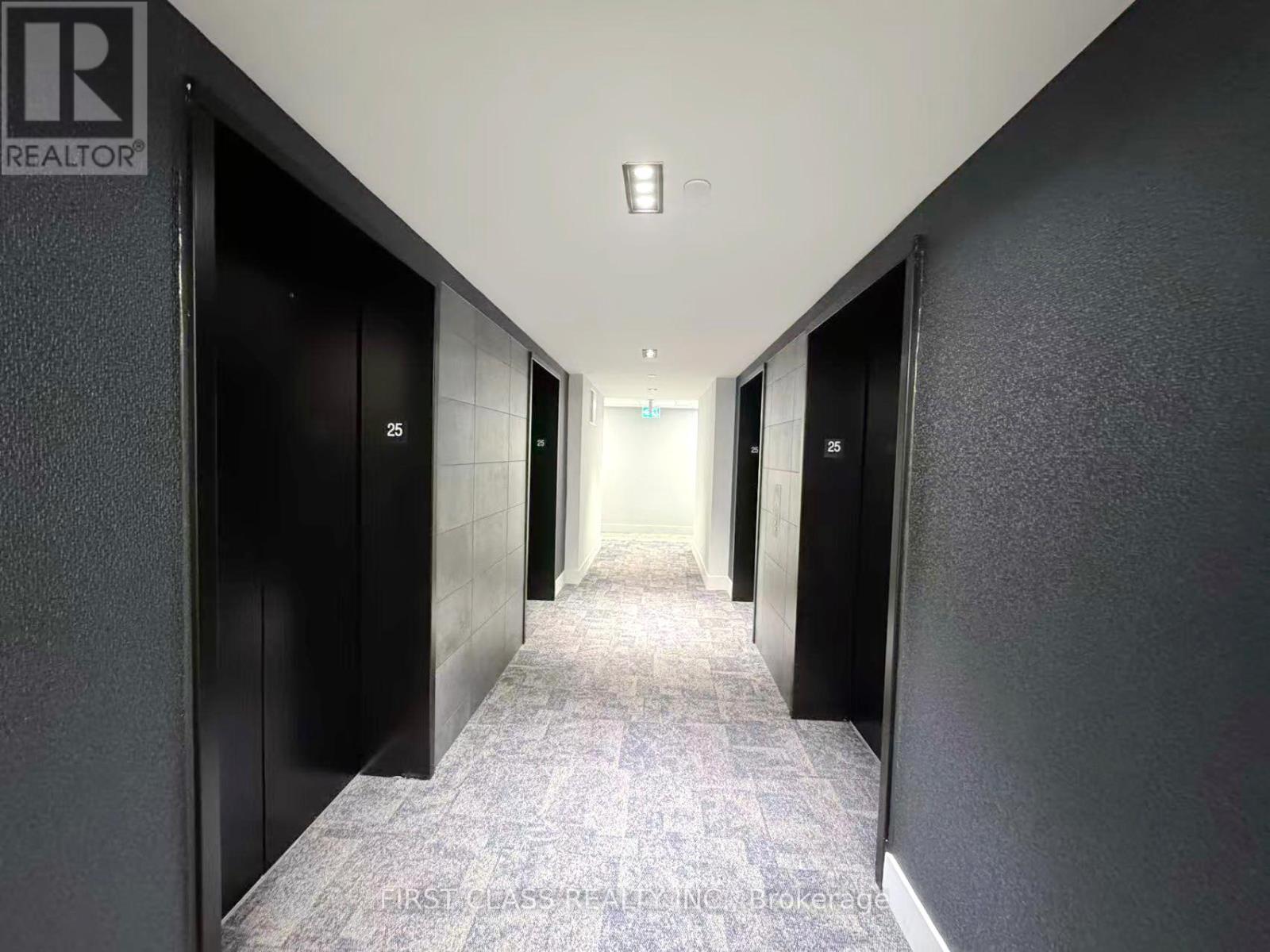 2510 - 430 Square One Drive, Mississauga, Ontario  L5B 0L6 - Photo 6 - W12611166