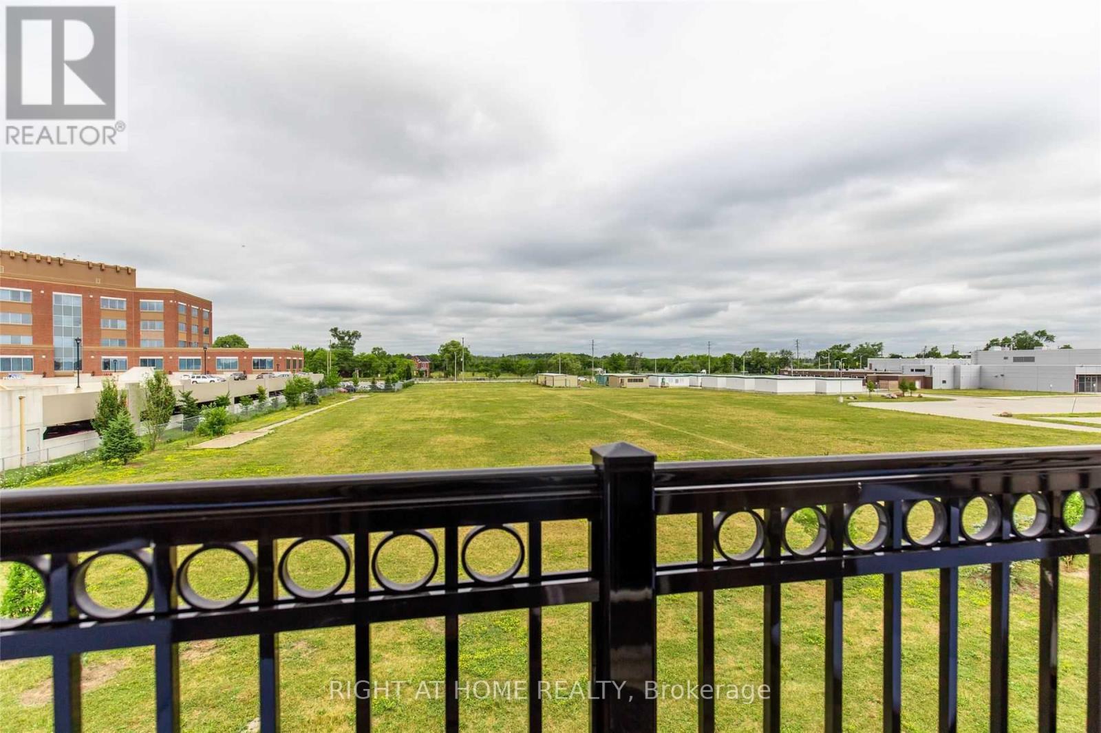 48 - 2441 Greenwich Drive, Oakville, Ontario  L6M 0S3 - Photo 5 - W12611190