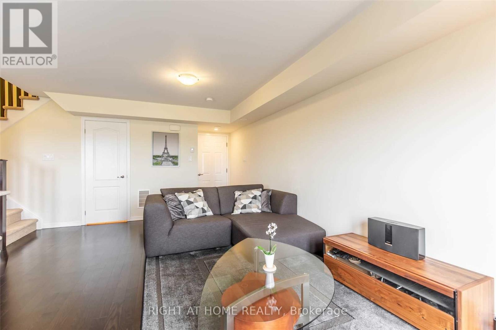 48 - 2441 Greenwich Drive, Oakville, Ontario  L6M 0S3 - Photo 9 - W12611190