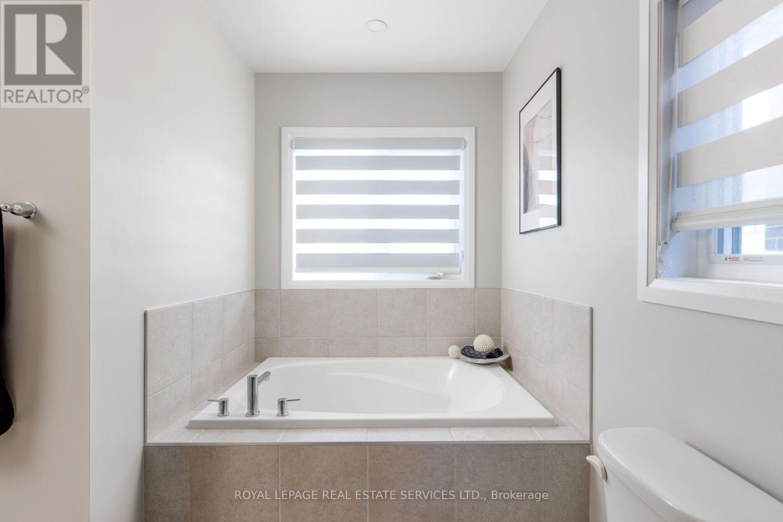 4037 Stadelbauer Drive, Lincoln, Ontario  L3J 0S5 - Photo 24 - X12611082