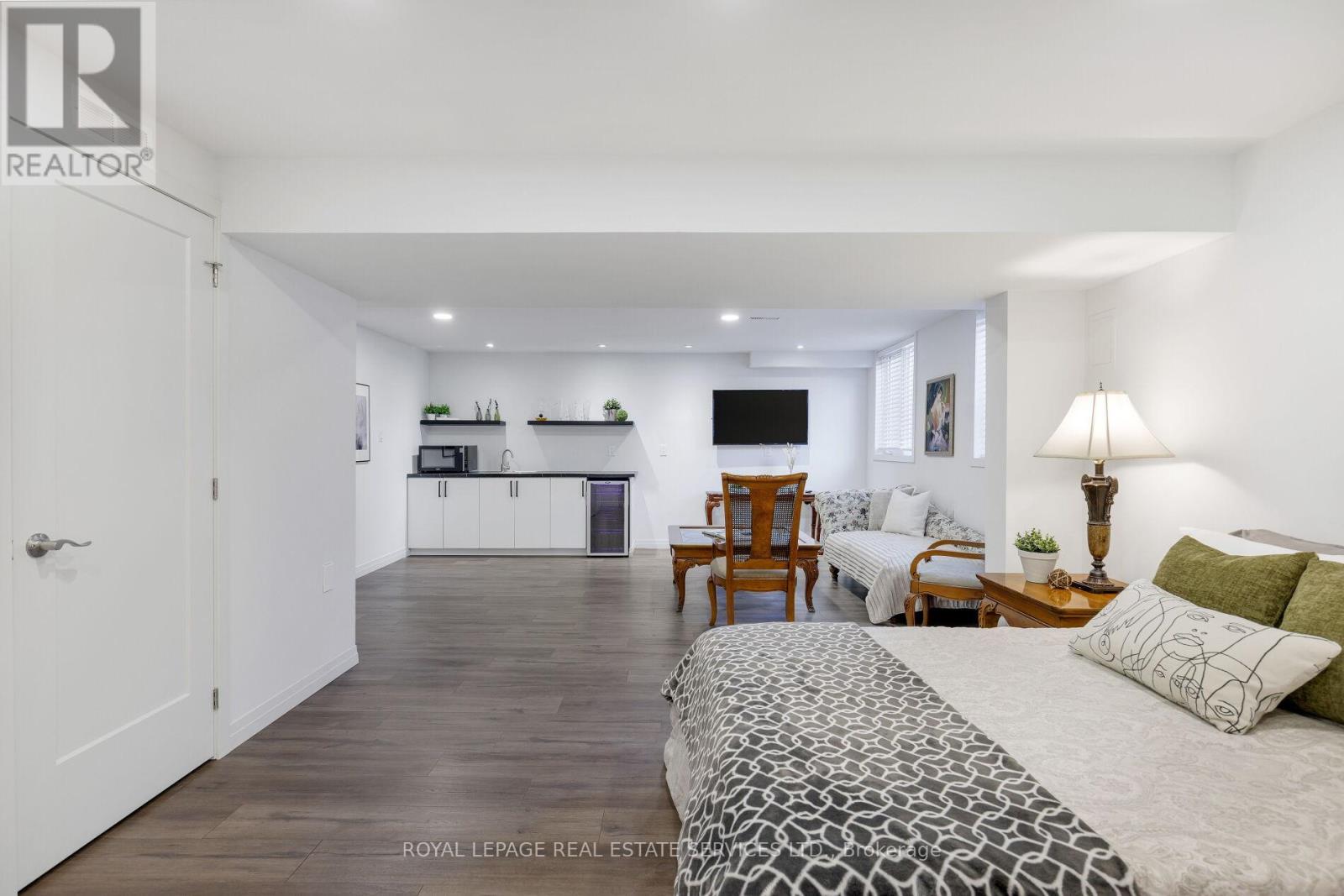 4037 Stadelbauer Drive, Lincoln, Ontario  L3J 0S5 - Photo 38 - X12611082