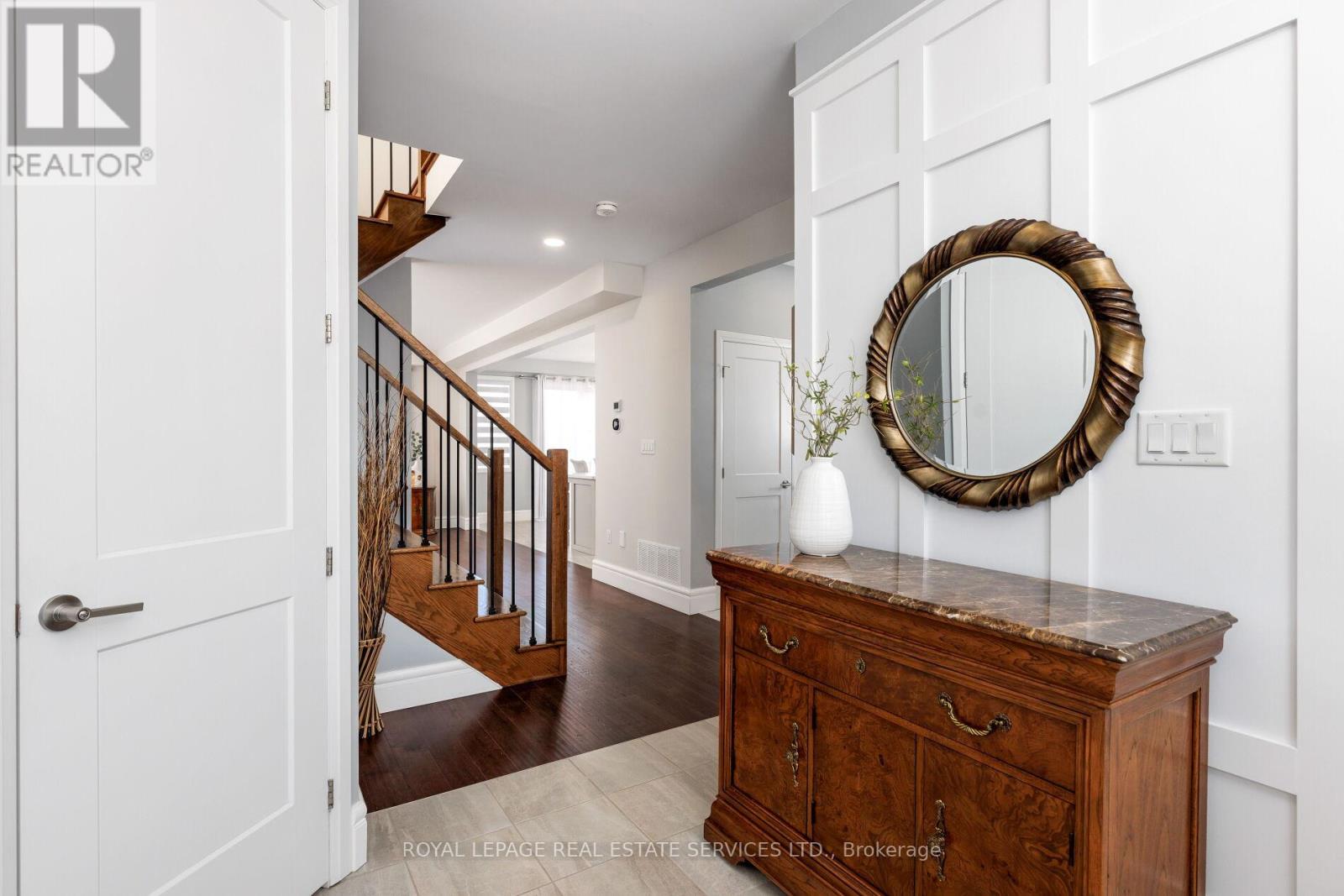 4037 Stadelbauer Drive, Lincoln, Ontario  L3J 0S5 - Photo 6 - X12611082