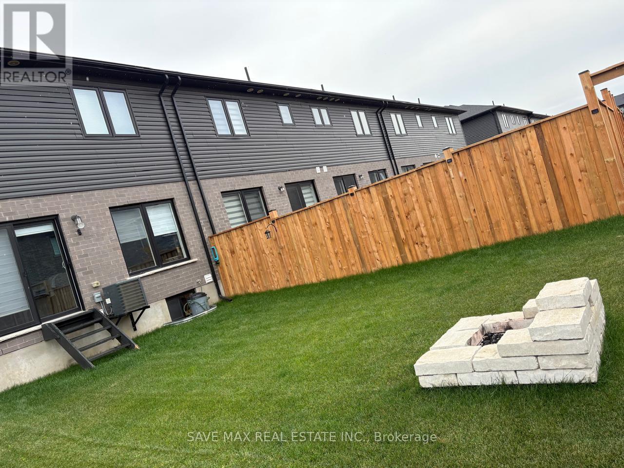 4 Faith Street, Cambridge, Ontario  N1T 0E8 - Photo 12 - X12611110