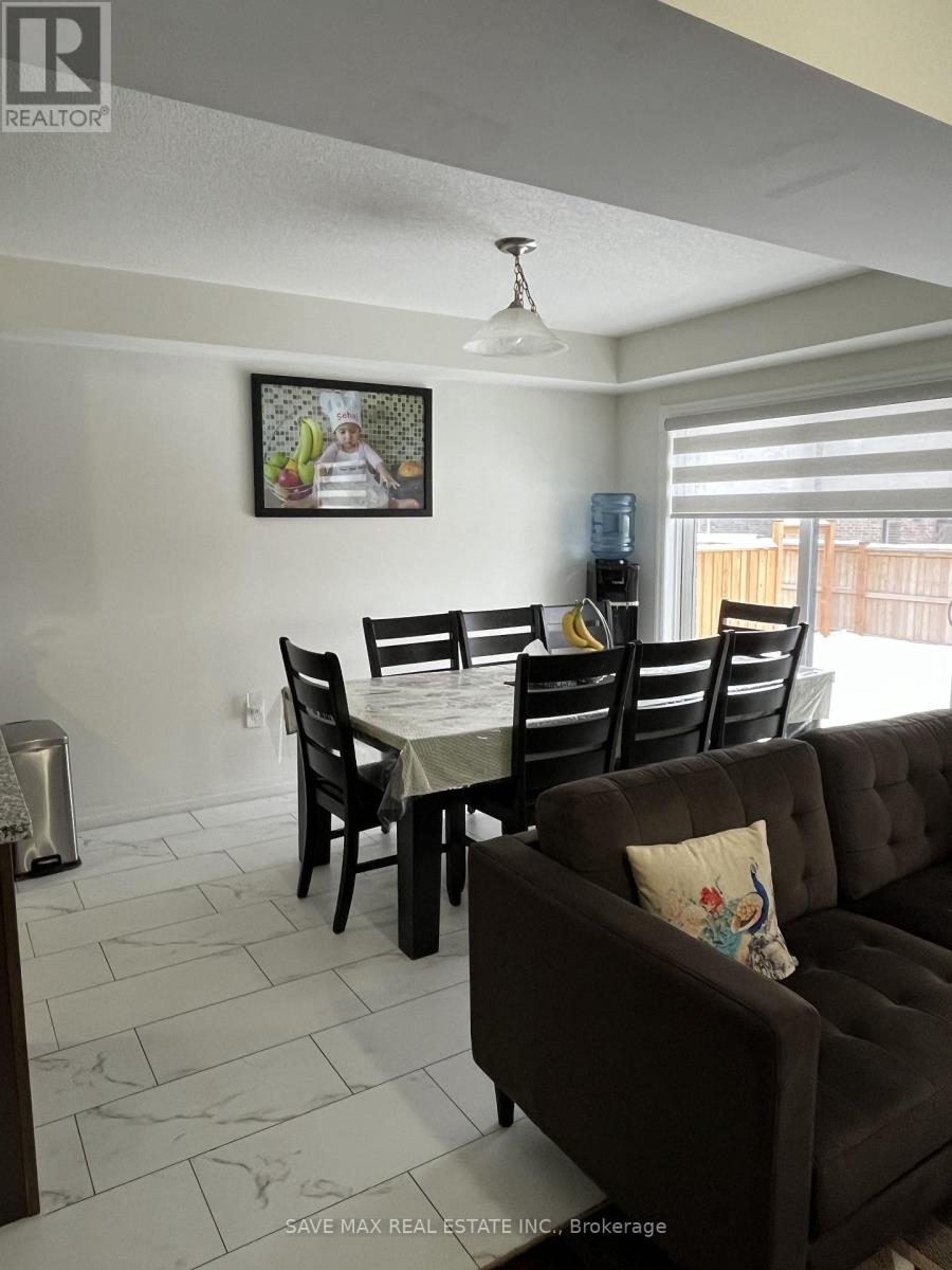 4 Faith Street, Cambridge, Ontario  N1T 0E8 - Photo 3 - X12611110