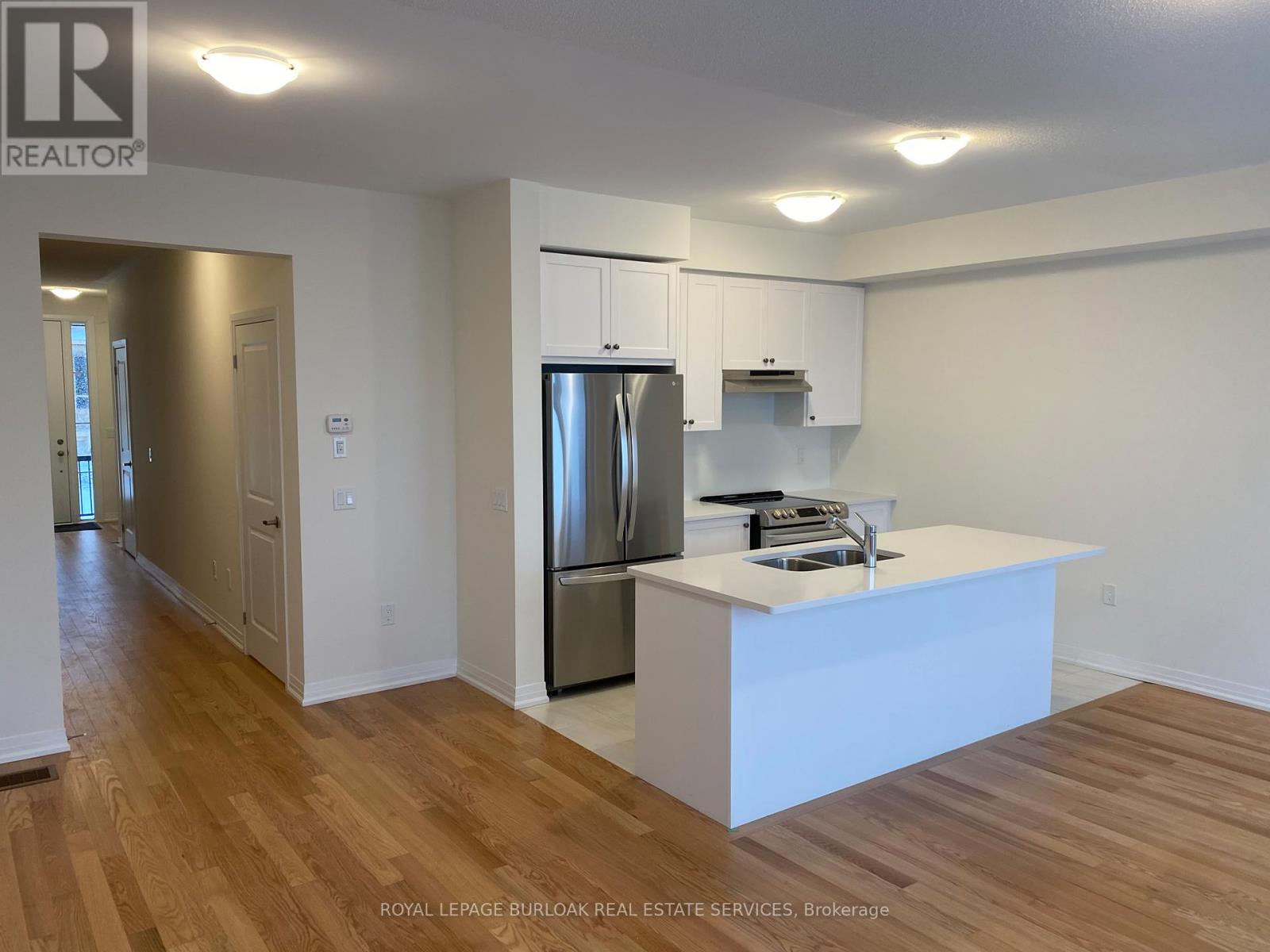 70 Freedom Crescent, Hamilton, Ontario  L0R 1W0 - Photo 6 - X12611124