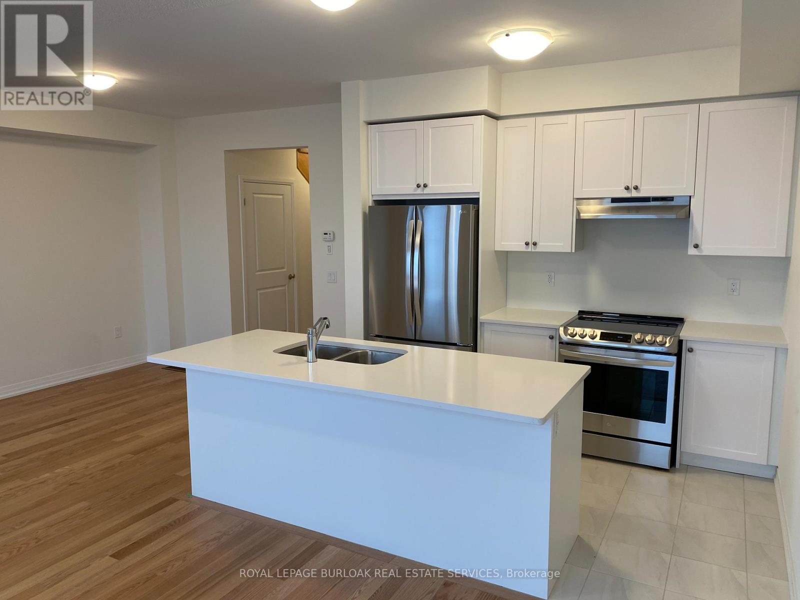 70 Freedom Crescent, Hamilton, Ontario  L0R 1W0 - Photo 7 - X12611124