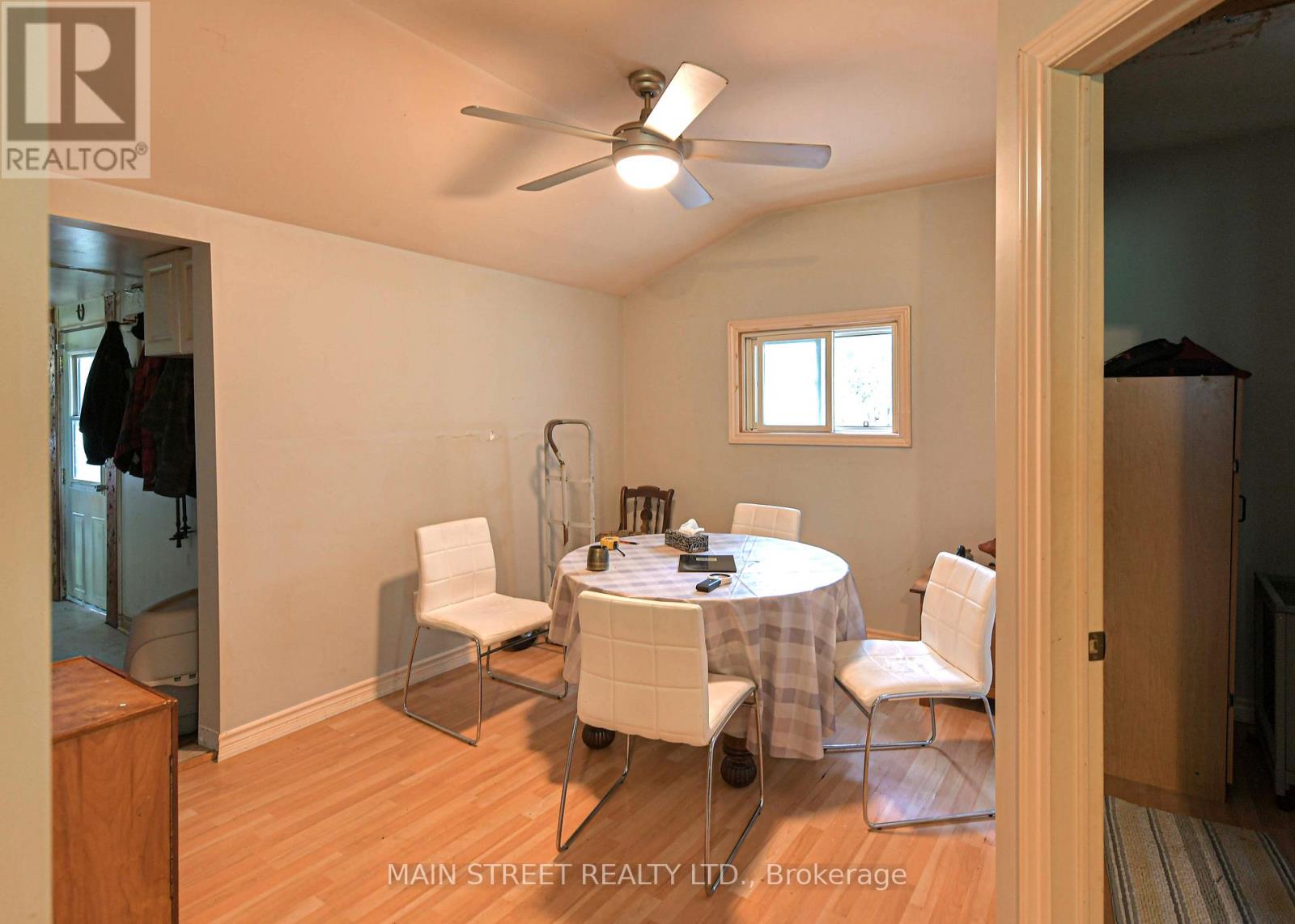 6583 Pioneer Village Lane, Ramara, Ontario  L0K 1W0 - Photo 19 - S12361149