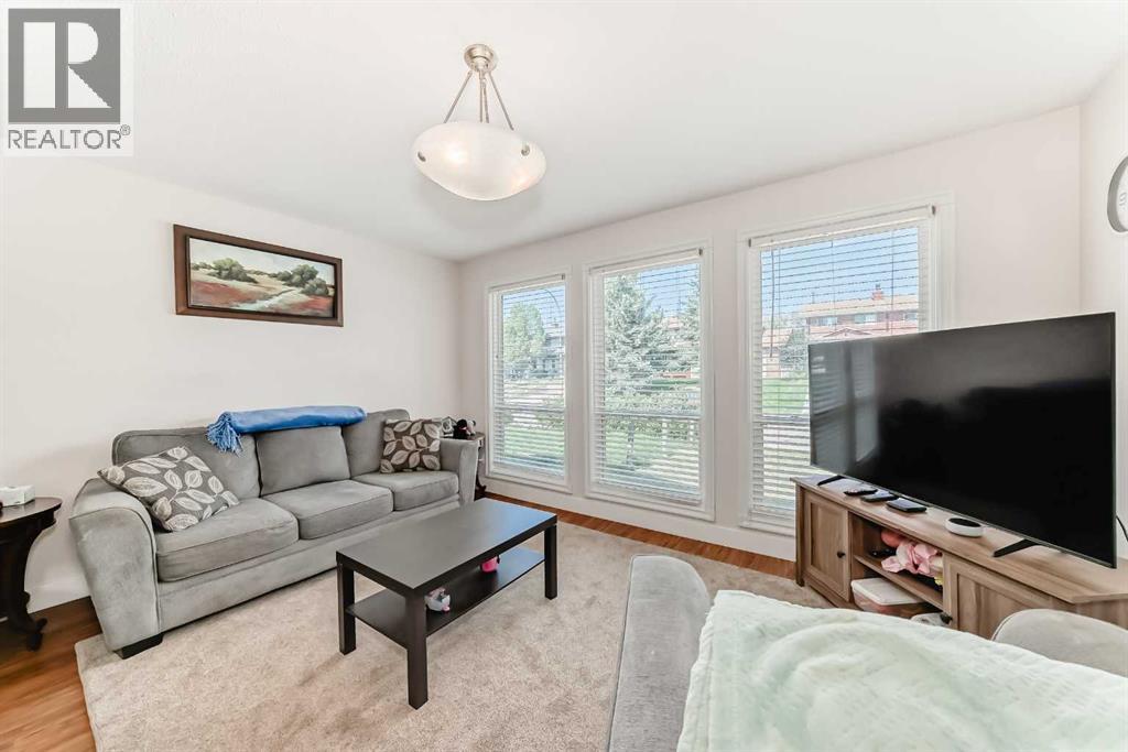 6327 24 Avenue Ne, Calgary, Alberta  T1Y 2C5 - Photo 16 - A2255001