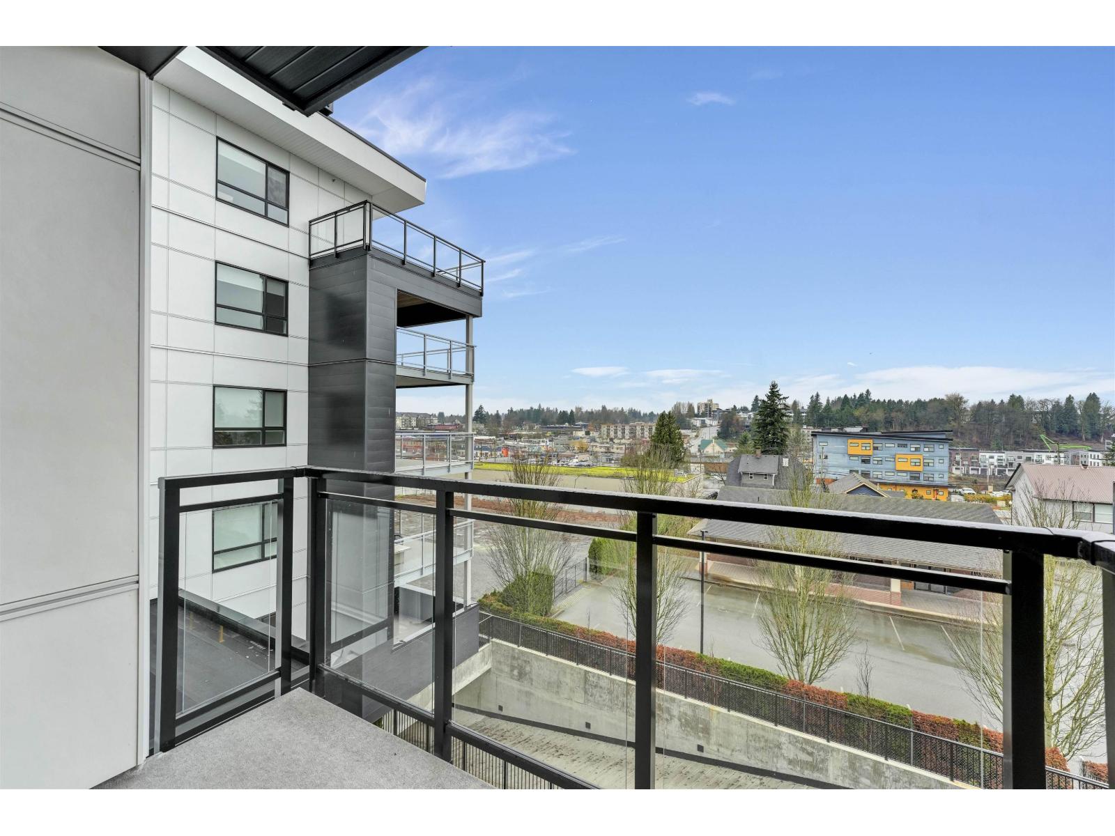 401 33886 Pine Street, Abbotsford, British Columbia V0V 0V0 - Photo 25 - R3071843