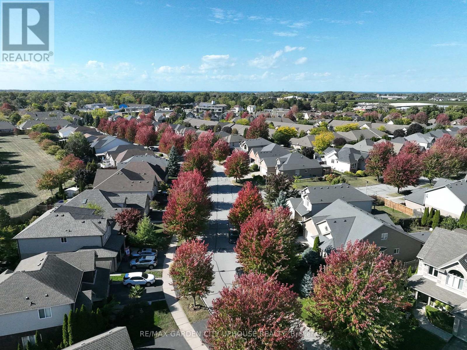 132 Loretta Drive, Niagara-On-The-Lake, Ontario  L0S 1T0 - Photo 18 - X12611266