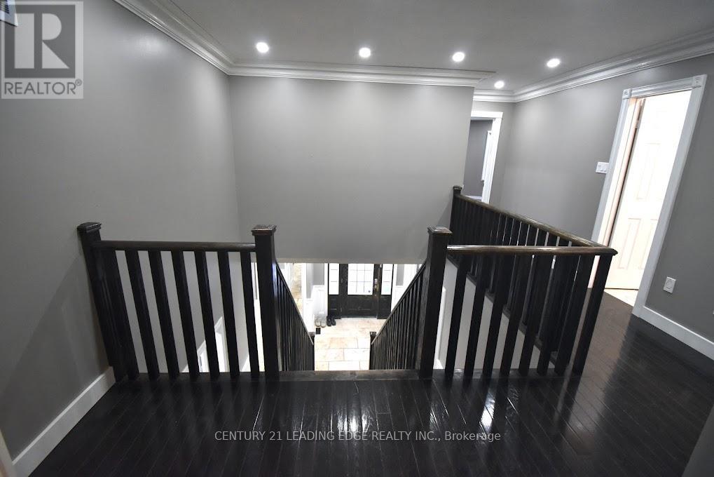 9 Meekings Drive, Ajax, Ontario L1T 3N7 - Photo 12 - E12601142