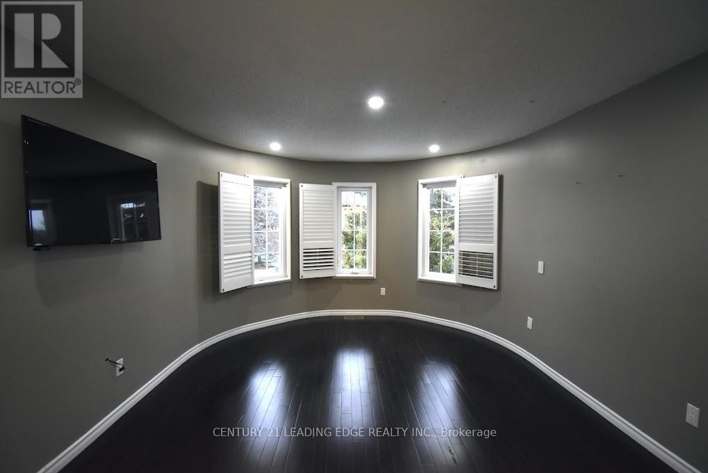 9 Meekings Drive, Ajax, Ontario L1T 3N7 - Photo 18 - E12601142