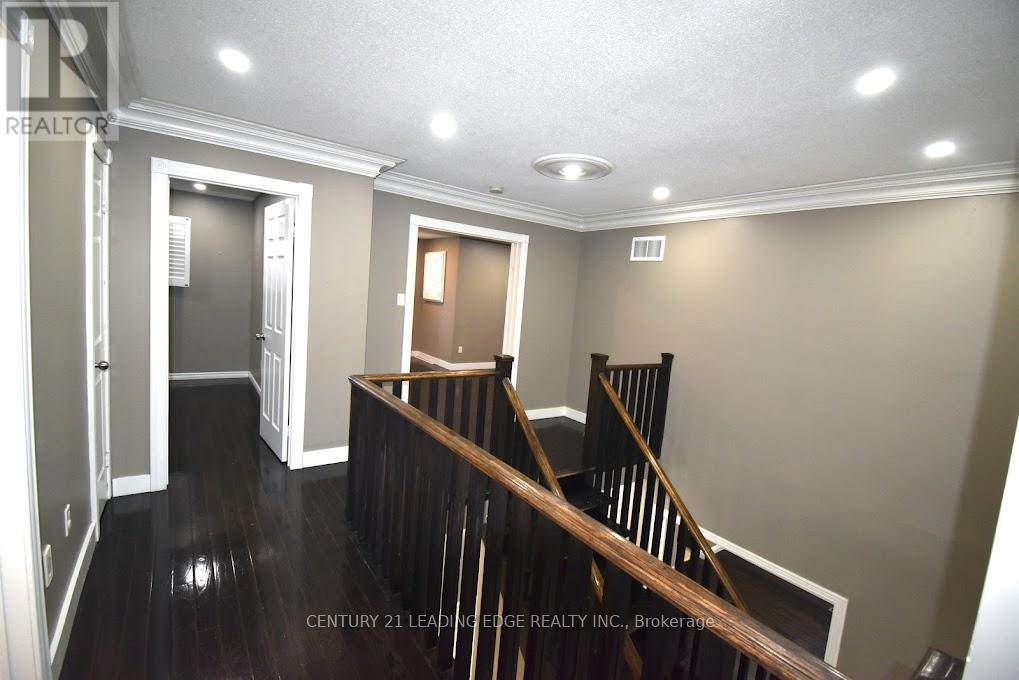 9 Meekings Drive, Ajax, Ontario L1T 3N7 - Photo 14 - E12601142