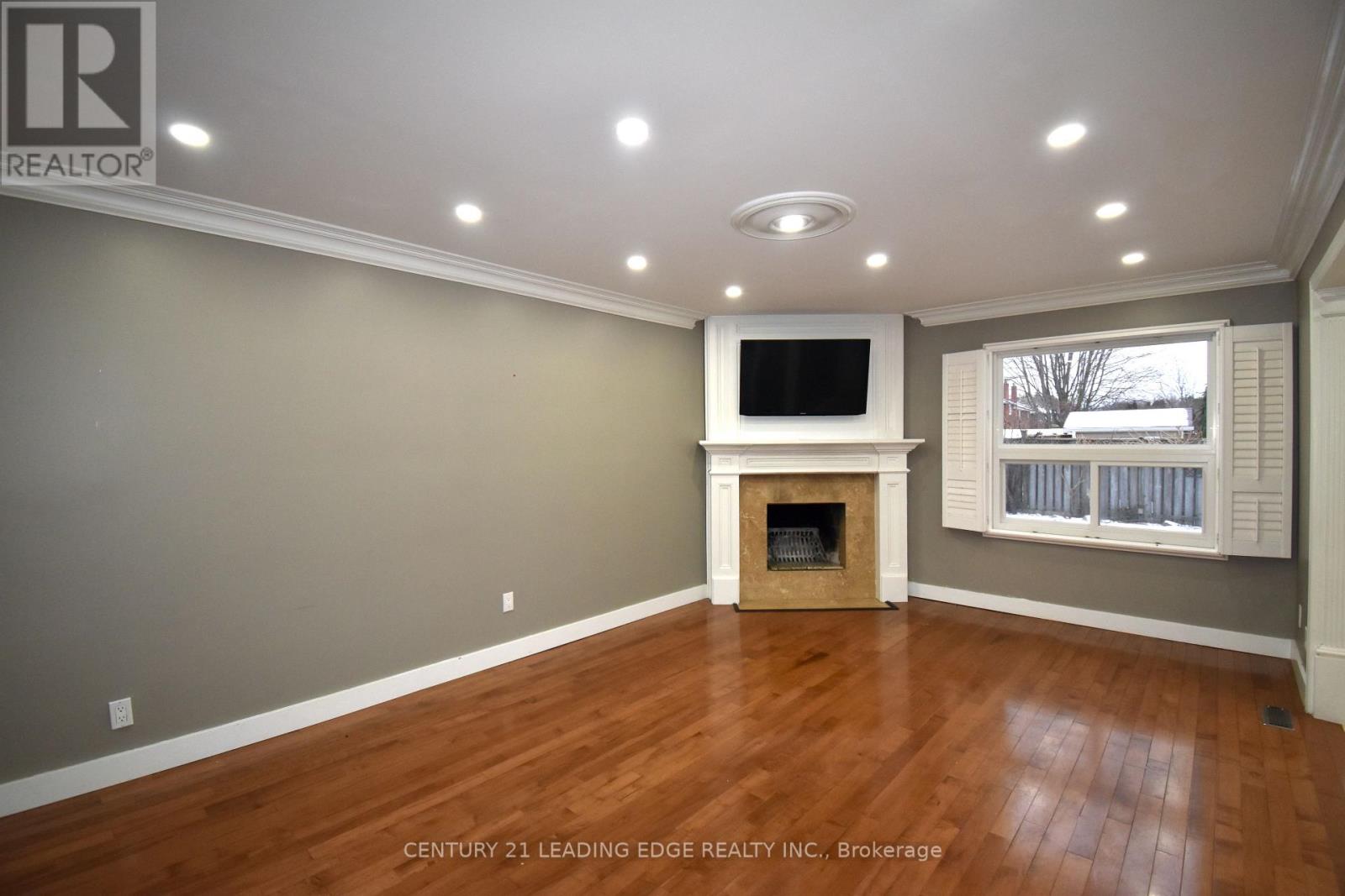 9 Meekings Drive, Ajax, Ontario L1T 3N7 - Photo 9 - E12601142