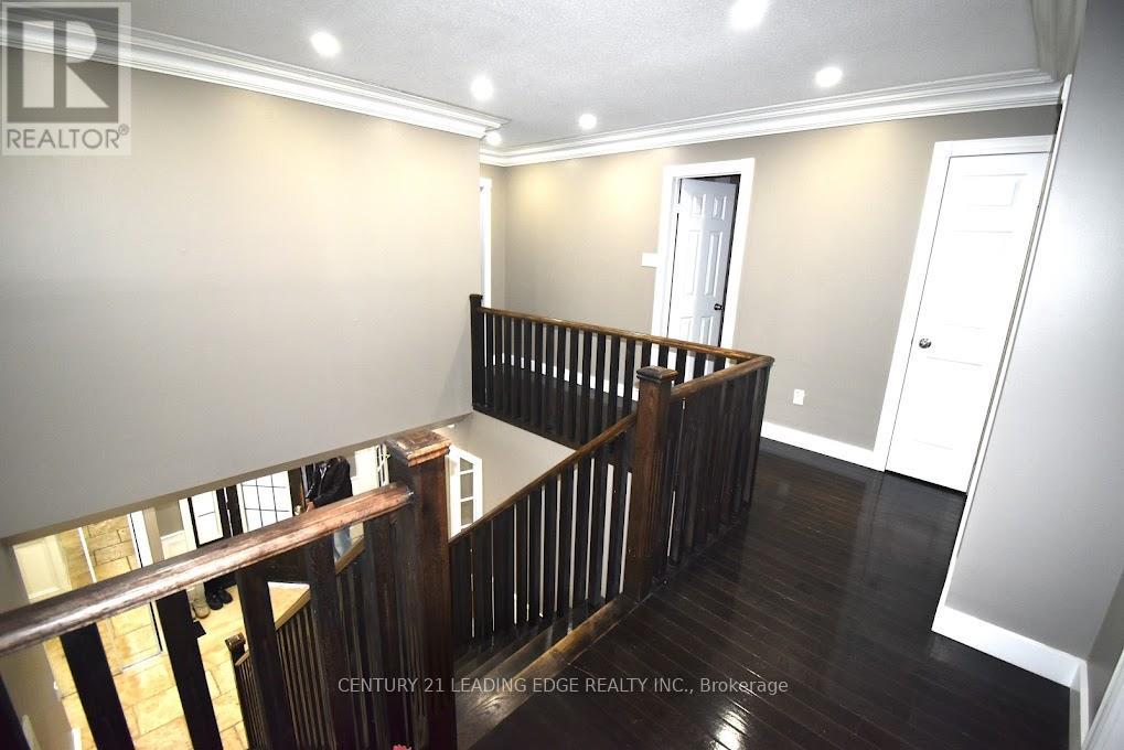 9 Meekings Drive, Ajax, Ontario L1T 3N7 - Photo 13 - E12601142