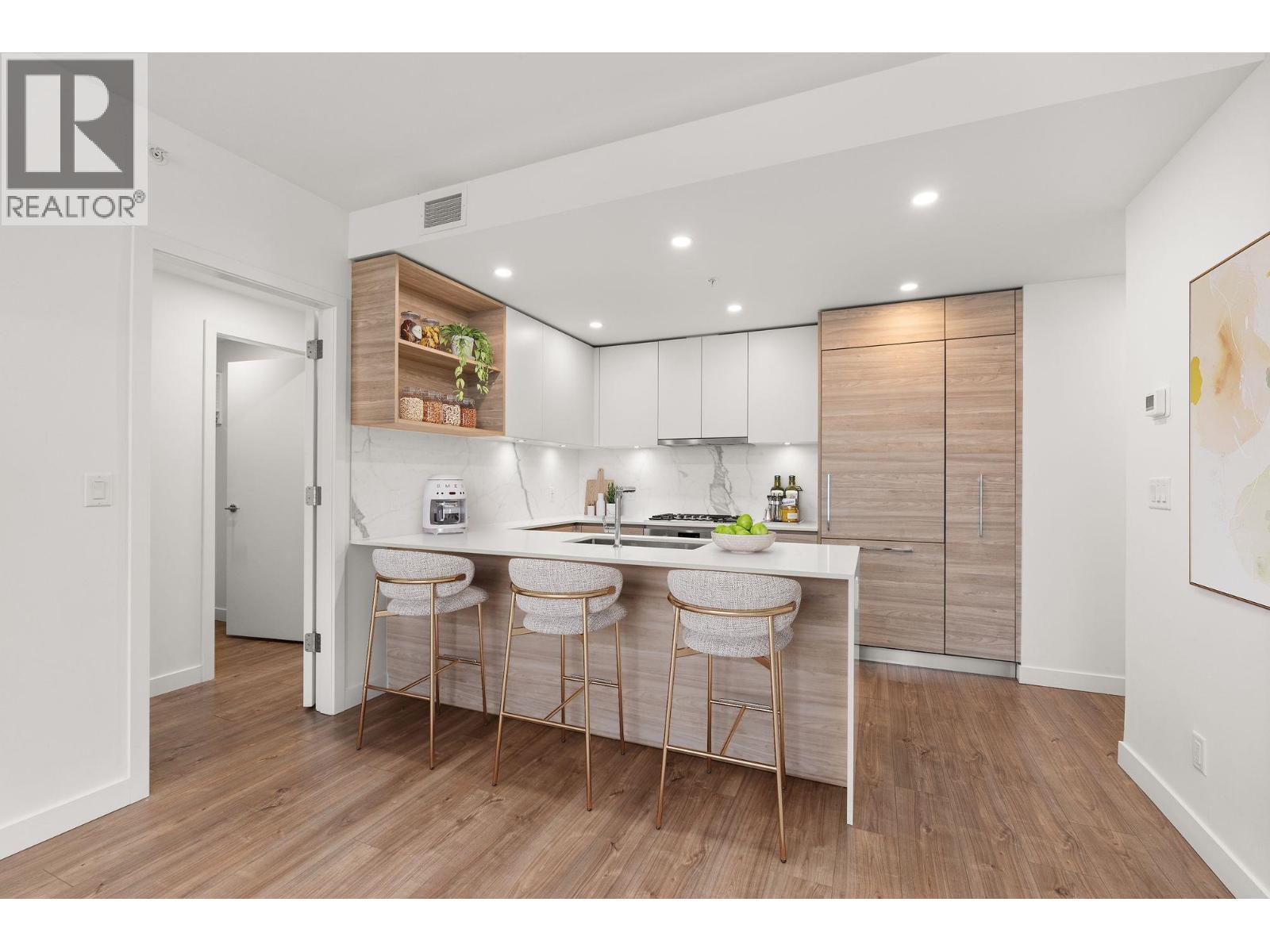 1904 585 Austin Avenue, Coquitlam, British Columbia  V3K 0G6 - Photo 9 - R3072825