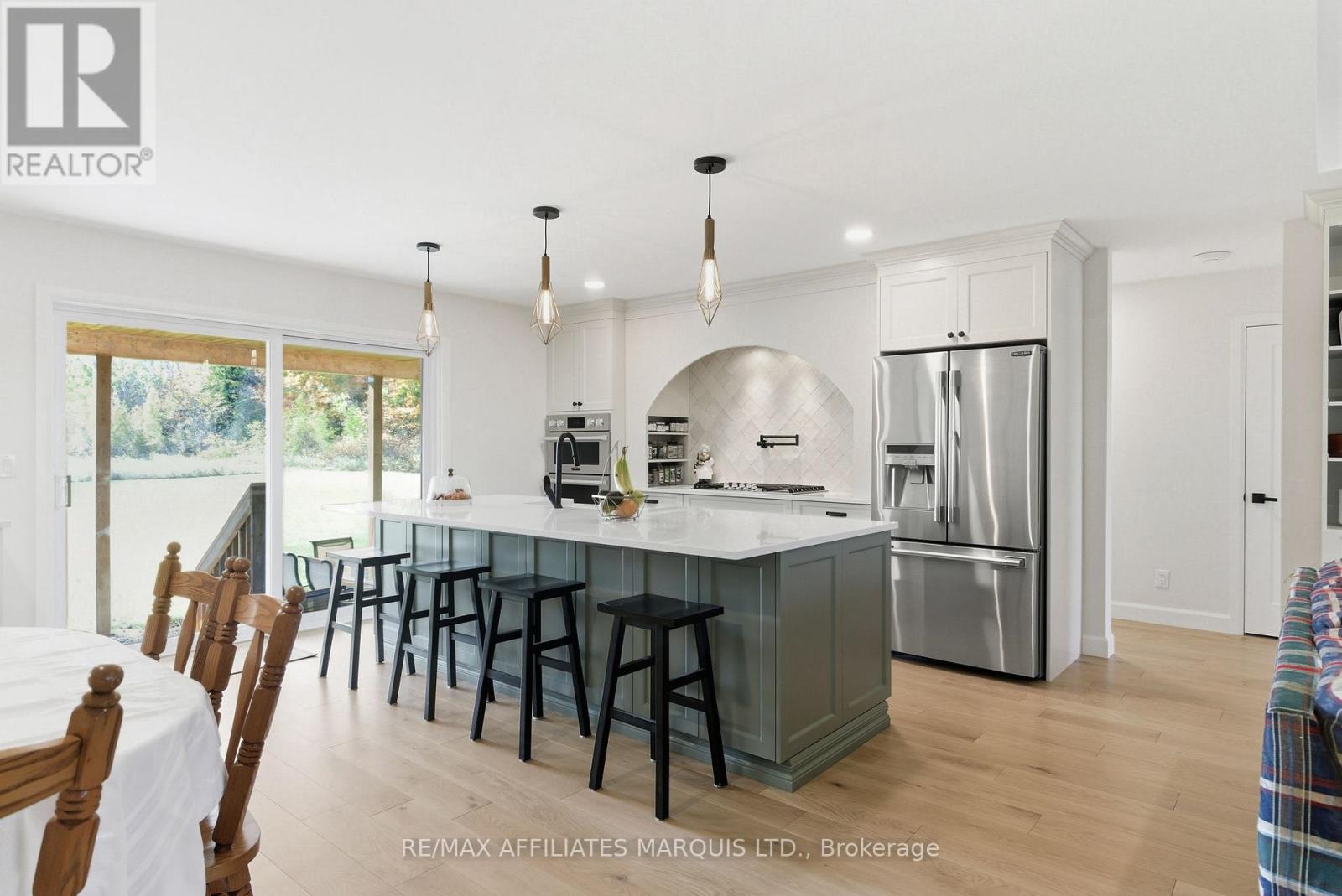 17026 Myers Road, South Stormont, Ontario K0C 2A0 - Photo 5 - X12463510