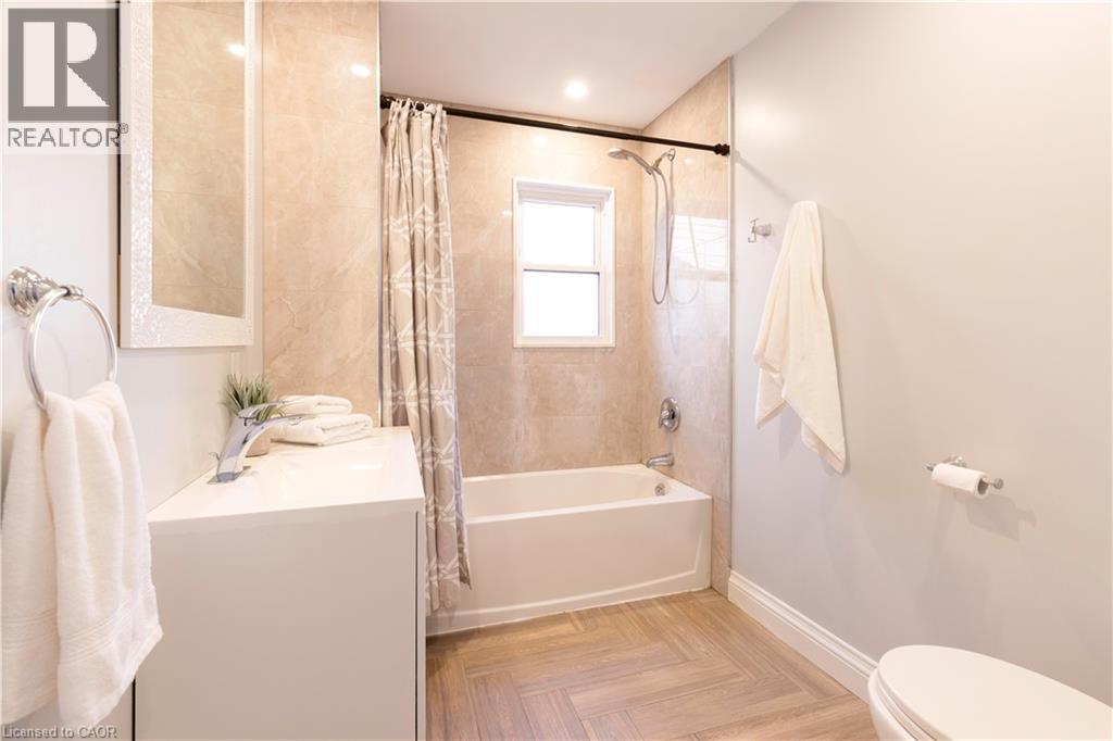 40 Kerman Avenue, Grimsby, Ontario L3M 3W5 - Photo 18 - 40786430