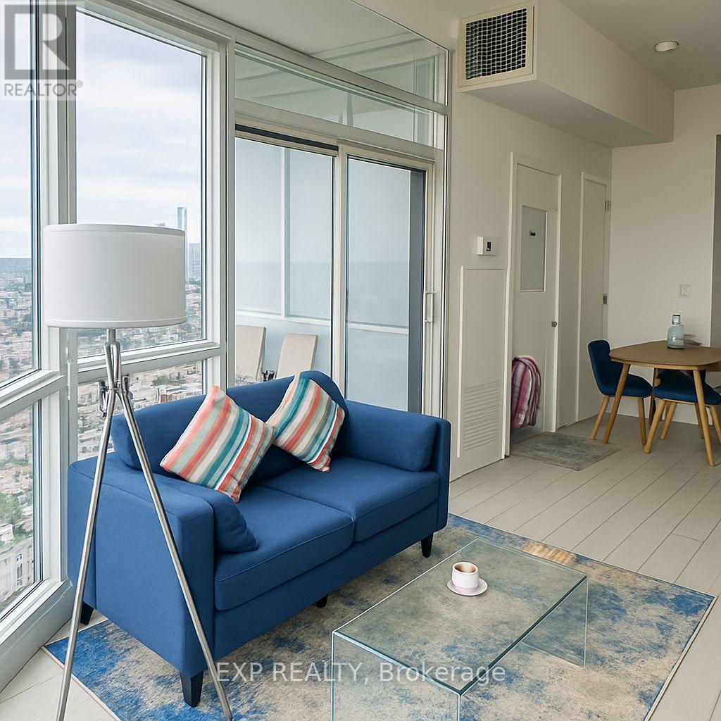 3712 - 21 Iceboat Terrace, Toronto, Ontario M5V 4A9 - Photo 4 - C12604578