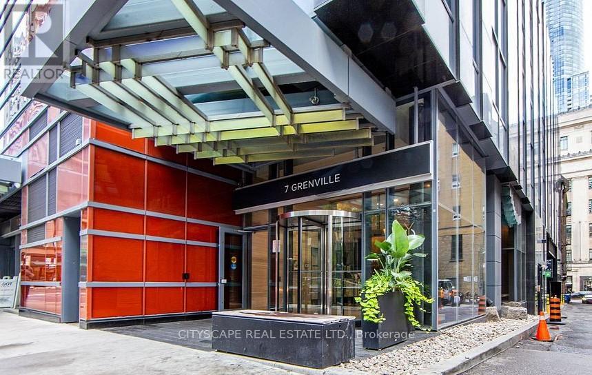 4105 - 7 Grenville Street, Toronto, Ontario  M4Y 1A1 - Photo 2 - C12610910