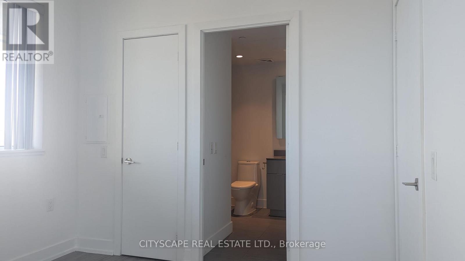 4105 - 7 Grenville Street, Toronto, Ontario  M4Y 1A1 - Photo 9 - C12610910