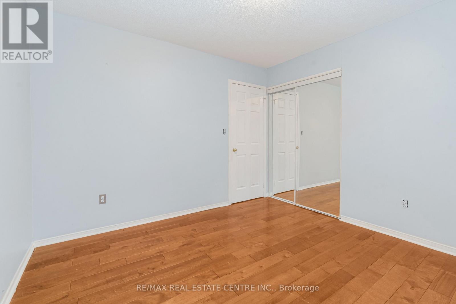 40 Olympia Crescent, Brampton, Ontario  L6X 4W2 - Photo 21 - W12609180