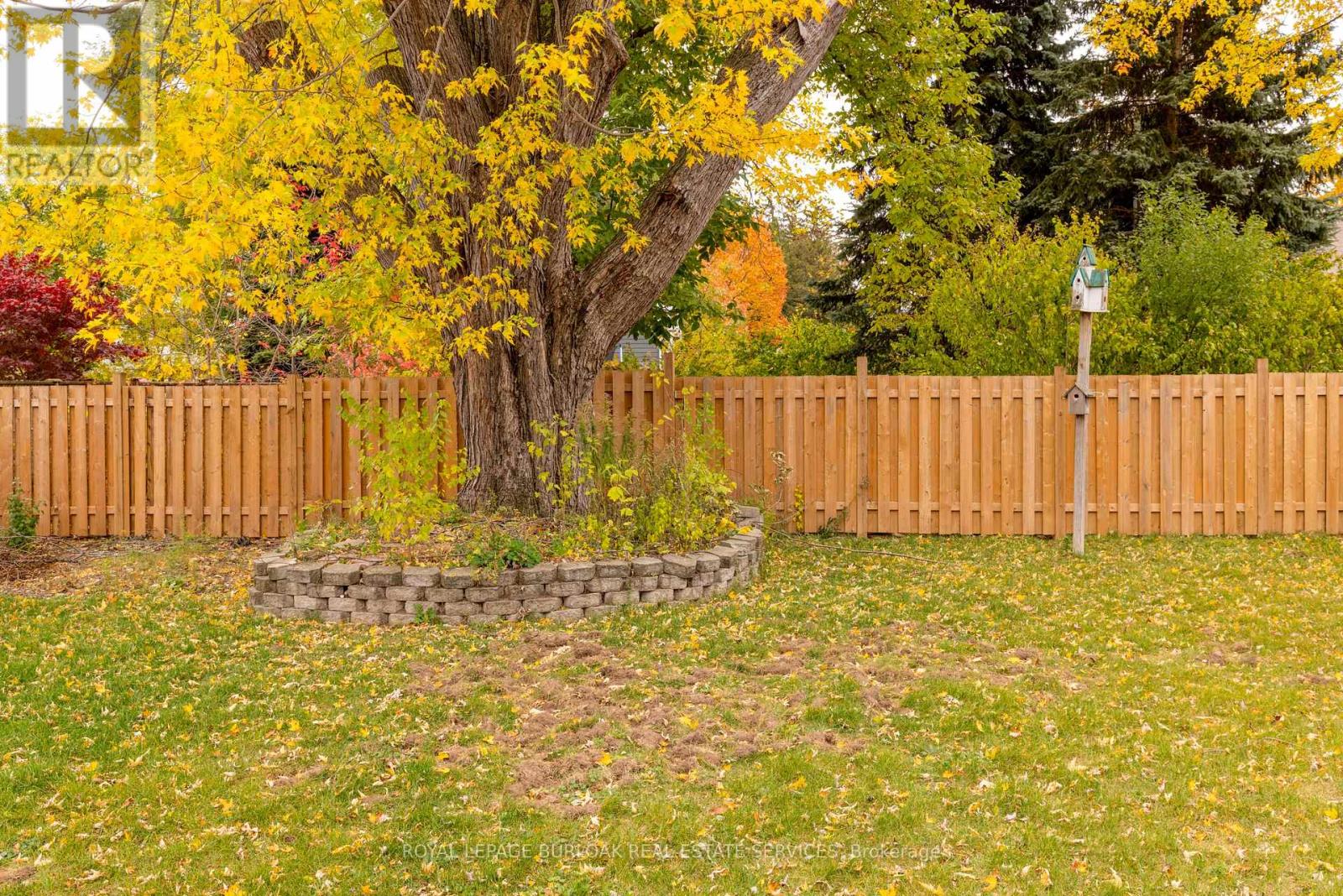 40 Kerman Avenue, Grimsby, Ontario  L3M 3W5 - Photo 33 - X12522802